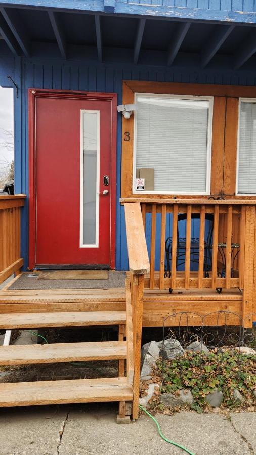 Nightshade Bnb Anchorage Exterior photo
